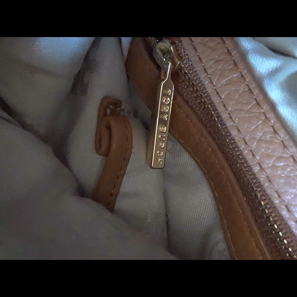 Authentic Tory Burch Tan Amanda crossbody Flap bag